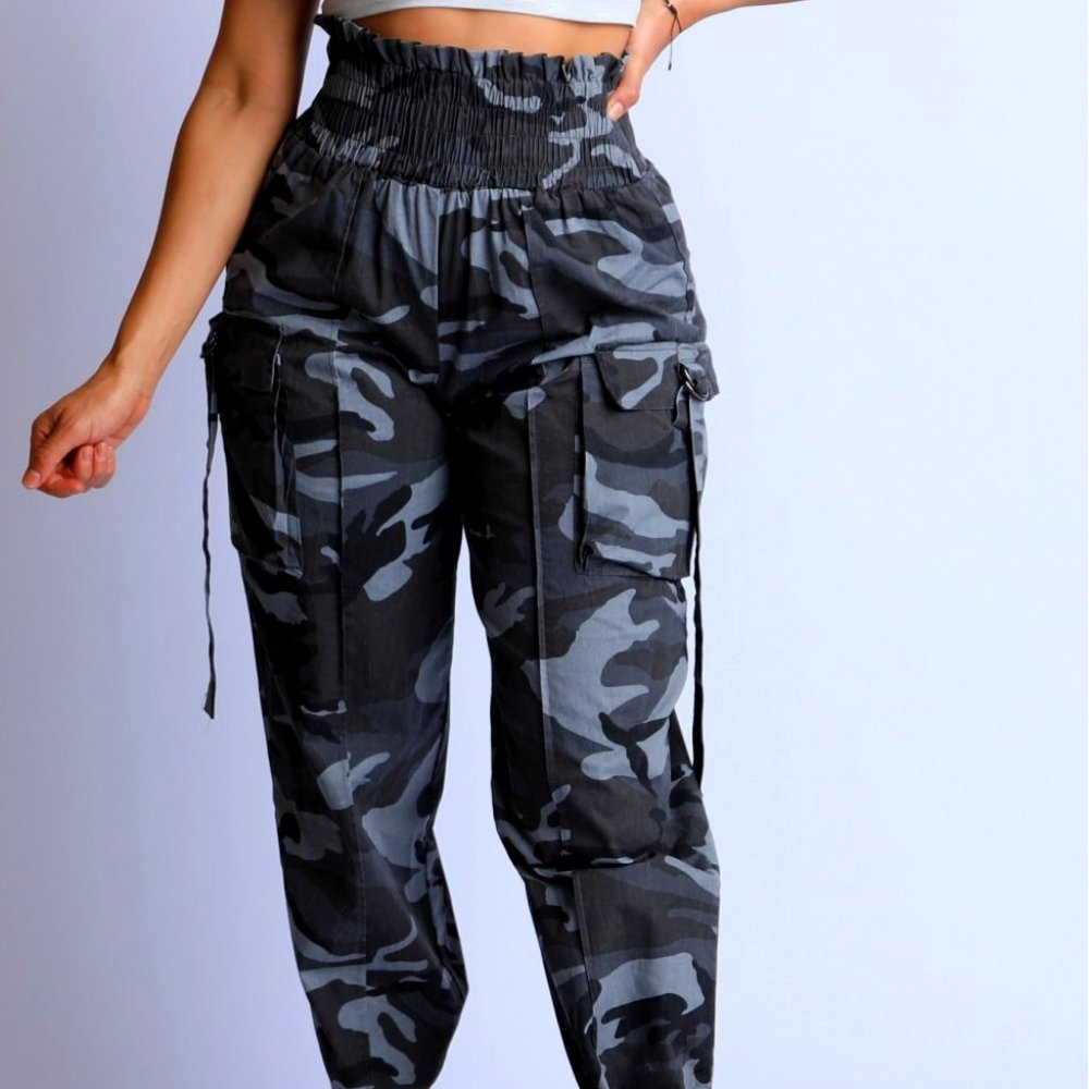 Camo High Waist ankle tie pant
